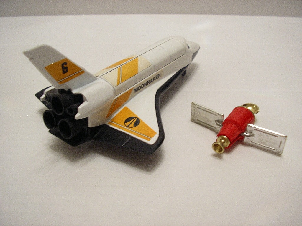 Corgi James Bond Aston Martin DB5 C270 Corgi James Bond Aston Martin DB5 C270